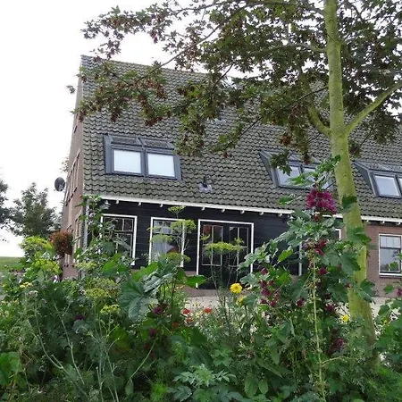 Bed & Breakfast Boerderij De Fryhof Grootschermer