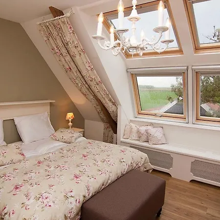 Bed & Breakfast Boerderij De Fryhof 3*