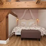 Bed & Breakfast Boerderij De Fryhof Grootschermer